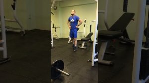 Комплекс «Трастеры со штангой и подтягивания техникой баттерфляй»