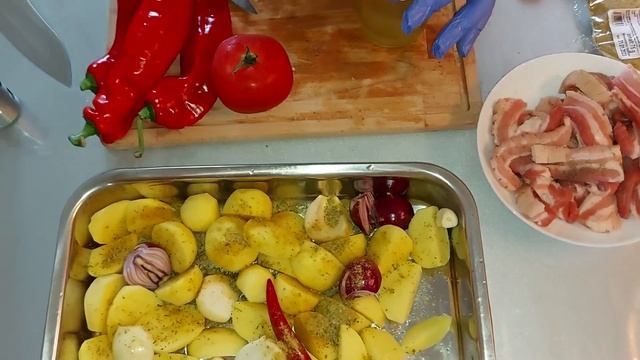 настоящая деревенская печеная картошка с салом летний вариант смотреть онлайн