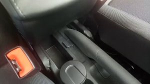 Подлокотник Skoda Yeti / Шкода Йети 2009-  av3.by