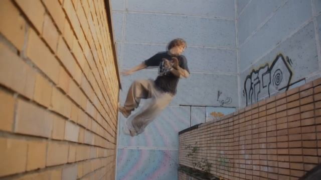 Элементы паркура/The elements of parkour смотреть онлайн