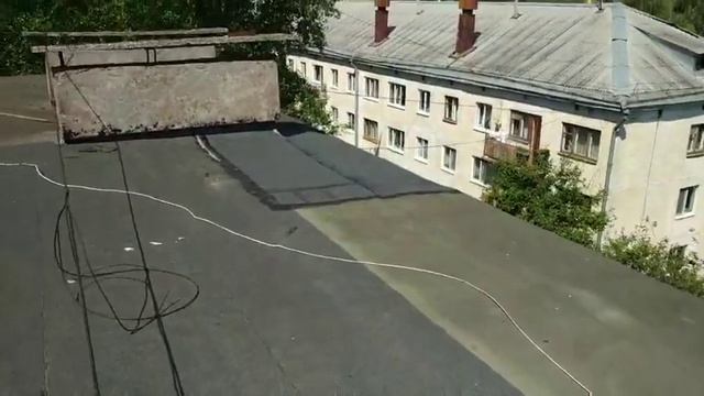 Частичный ремонт кровли на доме по ул. Крисанова, 71 смотреть онлайн
