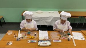 Кондитерское дело 3-4класс. Мастерята. школа 1279. Шилова С. и Марцинковская О..avi