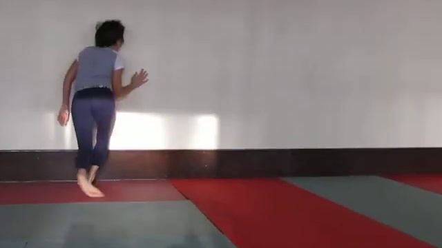 Танго со стенкой смотреть онлайн