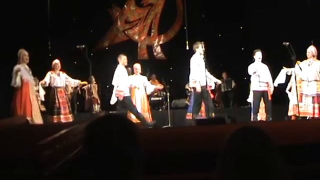 Ансамбль "Ярмарка" - На печке сижу смотреть онлайн