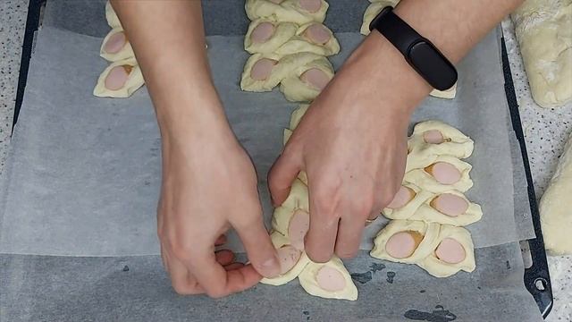 СОСИСКИ В ТЕСТЕ как Мини-пицца