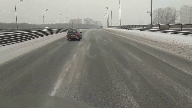 ЗАПРЕЩЁН ВЪЕЗД ГРУЗОВИКАМ НА МКАД смотреть онлайн