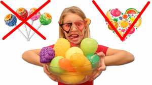 История для детей СЪЕДОБНОЕ или НЕСЪЕДОБНОЕ. Каролина и новые детские игры в челлендж.