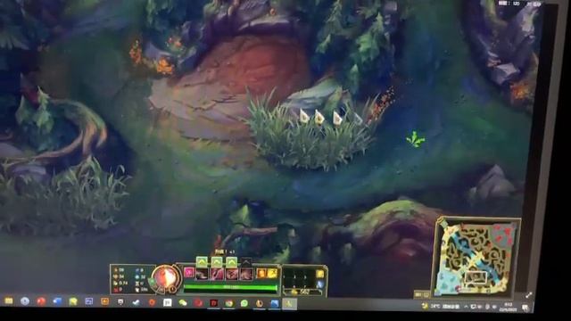 VG252QP 遊戲中 鼠標鬼影 смотреть онлайн