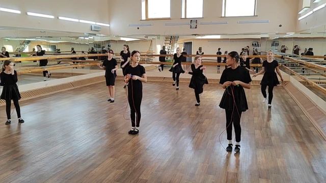 Разогрев с использованием скакалки развивает координацию, повышает мотивацию #координация смотреть онлайн