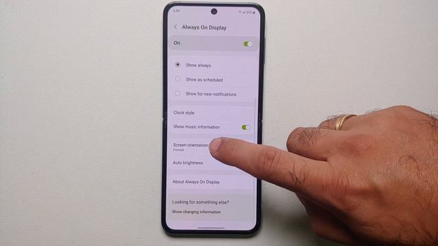 Samsung Galaxy Z Flip 5 Always on Display (How to Use & Customize)! смотреть онлайн