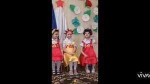 Сценка "Три девицы под окном".