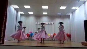 «Русский стилизованный хоровод» (эстрадный), "Жұлдыз-Ай" би тобы, № 15 орта мектебі, Қостанай қалас
