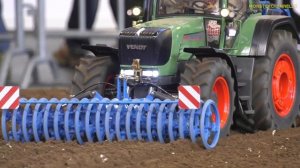 РЕАЛИСТИЧНЫЕ РАДИОУПРАВЛЯЕМЫЕ ТРАКТОРЫ!