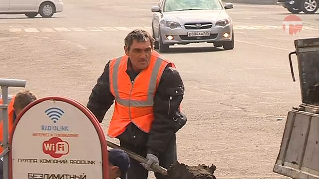 К чистке ливневой канализации приступили в Уссурийске смотреть онлайн