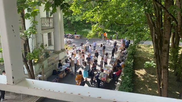 Где купить винил в Москве? Виниловый маркет "Сила Винила" 11.06.2022 Как это было. Присоединяйтесь! смотреть онлайн