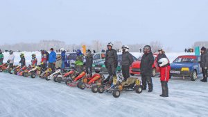 Азово Омская область 5 февраля 2023 года Автогонки