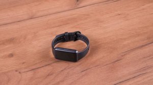 Обзор HUAWEI Band 7 ⚡ Лучший ФИТНЕС-Браслет 2022 ? Круче XIAOMI Band 7?!