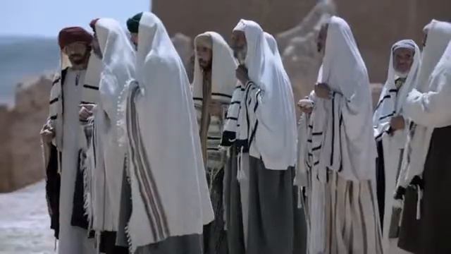 В огромном мире Ты меня найди... смотреть онлайн