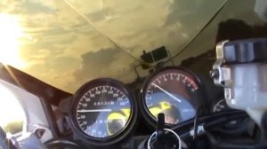 Yamaha FZR600 технические характеристики