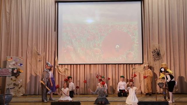 СП 1414 3"Б" класс в спектакле "Волшебник Изумрудного города" режиссер Гельфанд Т.Р. (23.03.2017г.) смотреть онлайн