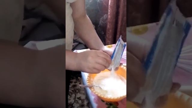 Крем из сметаны ”Неженка„ смотреть онлайн