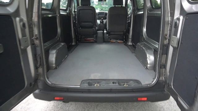 NISSAN NV200 MT YOM 2010-GBB8200C смотреть онлайн
