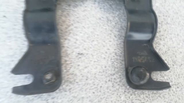 28. Кронштейны крепления солнечного козырька Скания смотреть онлайн