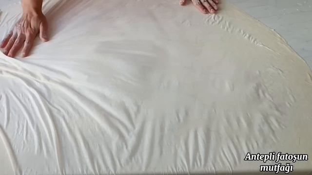 📣TEPSİ TEPSİ YAPTIĞIM ANTEP BAKLAVASI💯TÜM PÜF NOKTALARIYLA ANTEP BAKLAVASI NASIL YAPILIR смотреть онлайн