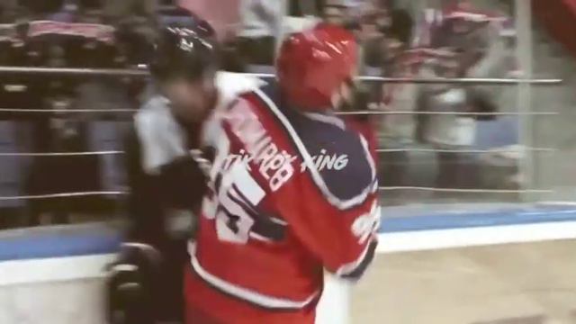 Понамарёв разбил стекло смотреть онлайн