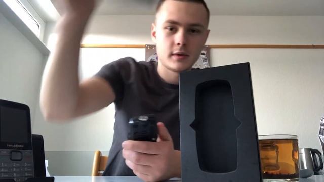 Обзор телефона RugGear RG100/ Solid basic mobile phone for outdoor use Review. смотреть онлайн