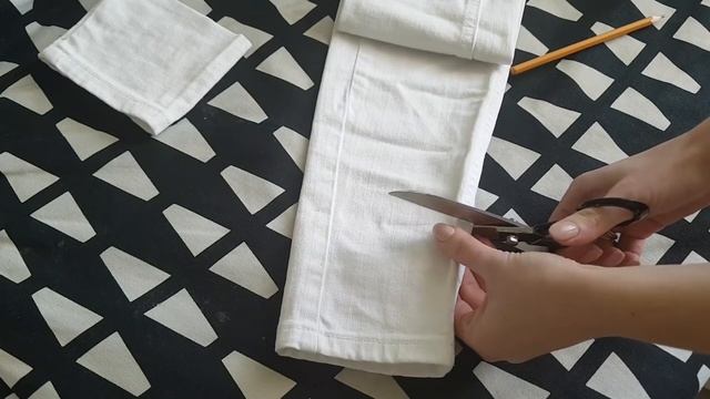 DIY | Модные джинсы 2018 | За 10 минут смотреть онлайн