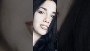 За тебя я все одам, я так хочу сказать люблю лишь одну тебя