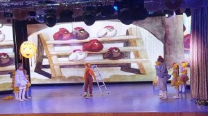 Детский спектакль. Новогодний спектакль Людвиг 14й в мэц 2021-2022 Новый год