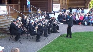 Вальс из кинофильма На семи ветрах исполняет духовой оркестр Модерн