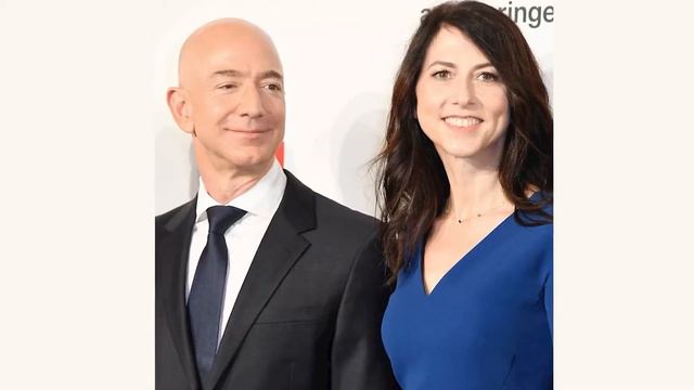 Маккензи Безос отказалась от фамилии бывшего мужа основателя Amazon смотреть онлайн