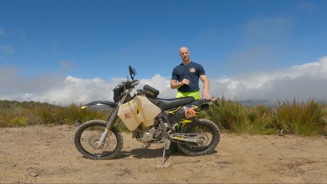 Suzuki DRZ400E Owner Review || MotoVlogging Setup.