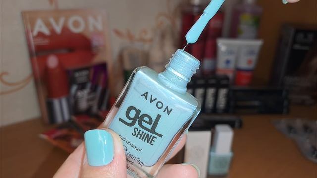 Новинка апреля! ?Новая помада! Свотчи? смотреть онлайн