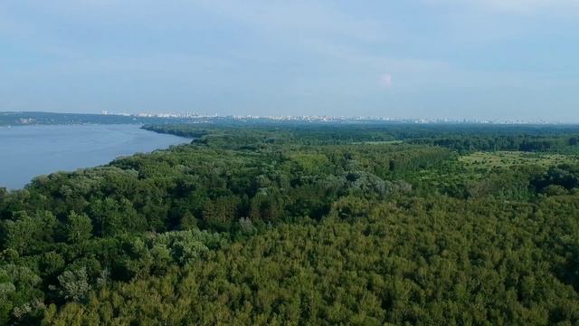 Полёт над красотами Самарского края за Волгой, в районе турбазы "Каменное  озеро"