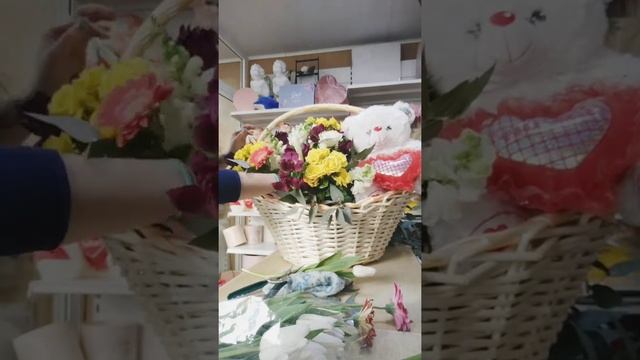 Яркая сборная корзина смотреть онлайн