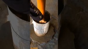 Садовый столик из бетона