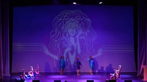 Танцевальный коллектив Непохожие (постановка в стиле контемпорари)