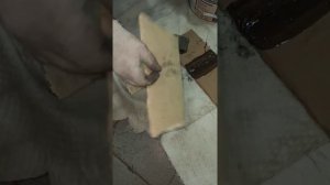 Процесс подготовки жидкой резины "Galeon" к нанесению а так же колеровка и армирование.