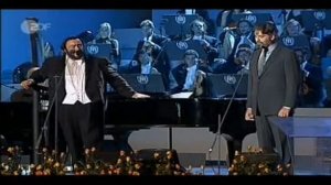 Pavarotti & Friends 2003 - Luciano Pavarotti & Andrea Bocelli - medley
