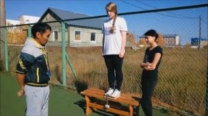 Самодельный прибор для подсчета отжиманий. Прибор для выявления гибкости.