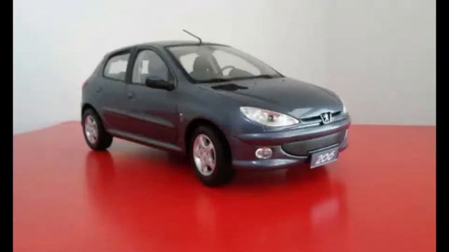 Miniatura Peugeot 206 1/18 смотреть онлайн