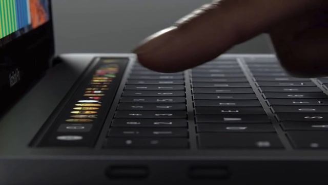 What’s Going On With Apple’s MacBook Keyboard? смотреть онлайн