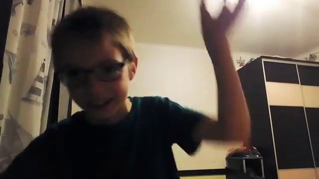 Развеваю свой актёрский талант (оцените) смотреть онлайн