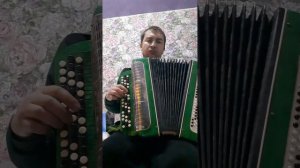 песня только мама