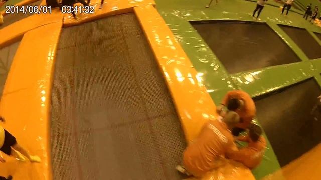 видео с новой экшн камеры подарок на день рождения) камера G Mini Magic eye hds4000 смотреть онлайн