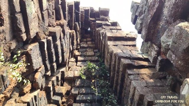 Таинственный город Кох Кер и пирамида Пранг. Древние города Камбоджи. Часть 1. смотреть онлайн